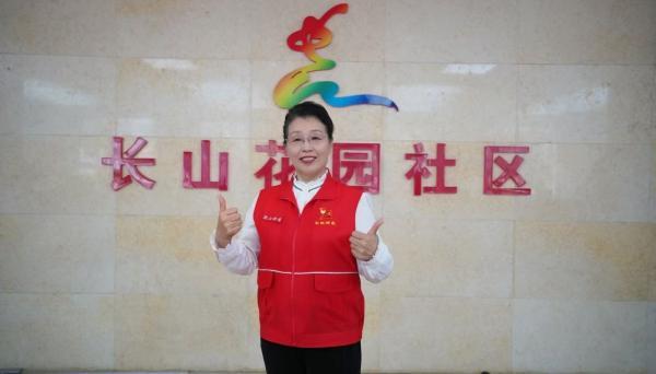 “七一勋章”获得者吴亚琴，中国基层之治的答卷人